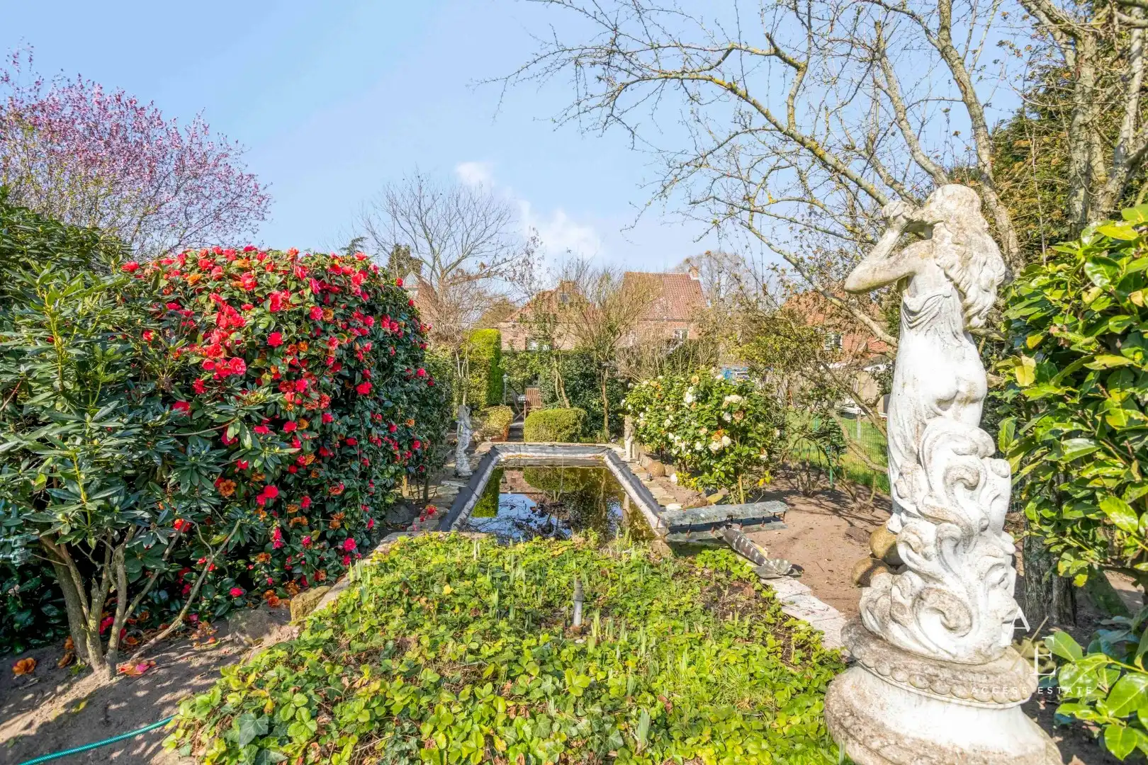 OOSTAKKER - Karaktervolle open bebouwing met grote tuin nabij het centrum foto 16