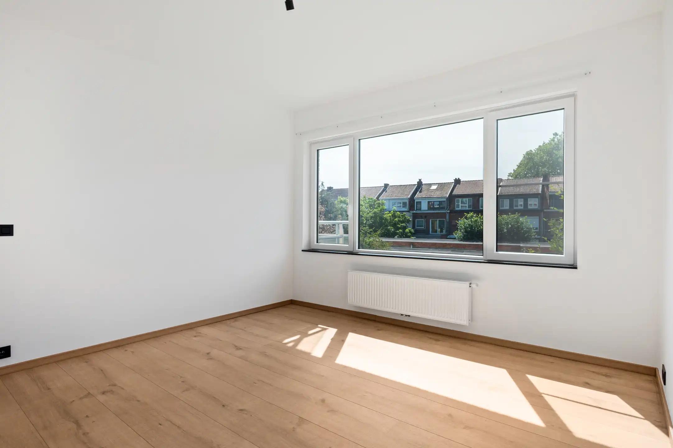 Prachtig gerenoveerd 3-slk-appartement met terras foto 12