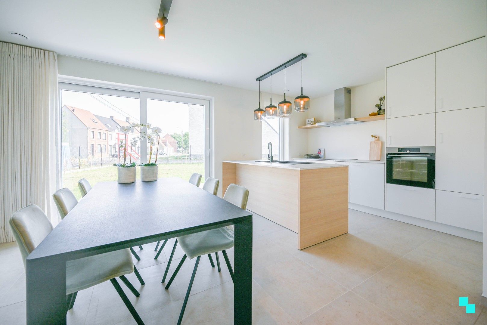 Ruime nieuwbouwwoning vlakbij het centrum van Wielsbeke foto 6