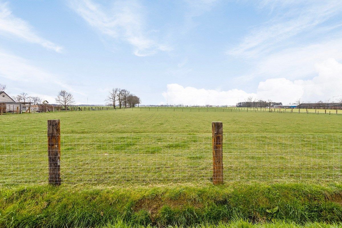 Volledig te renoveren open bebouwing van 146 m² op een uniek perceel te Brecht! foto 4