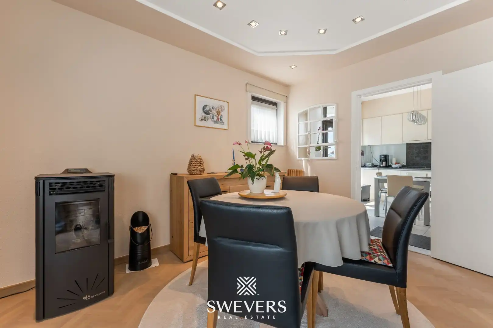 Gelijkvloers, ruim appartement met grote tuin te Koersel foto 6