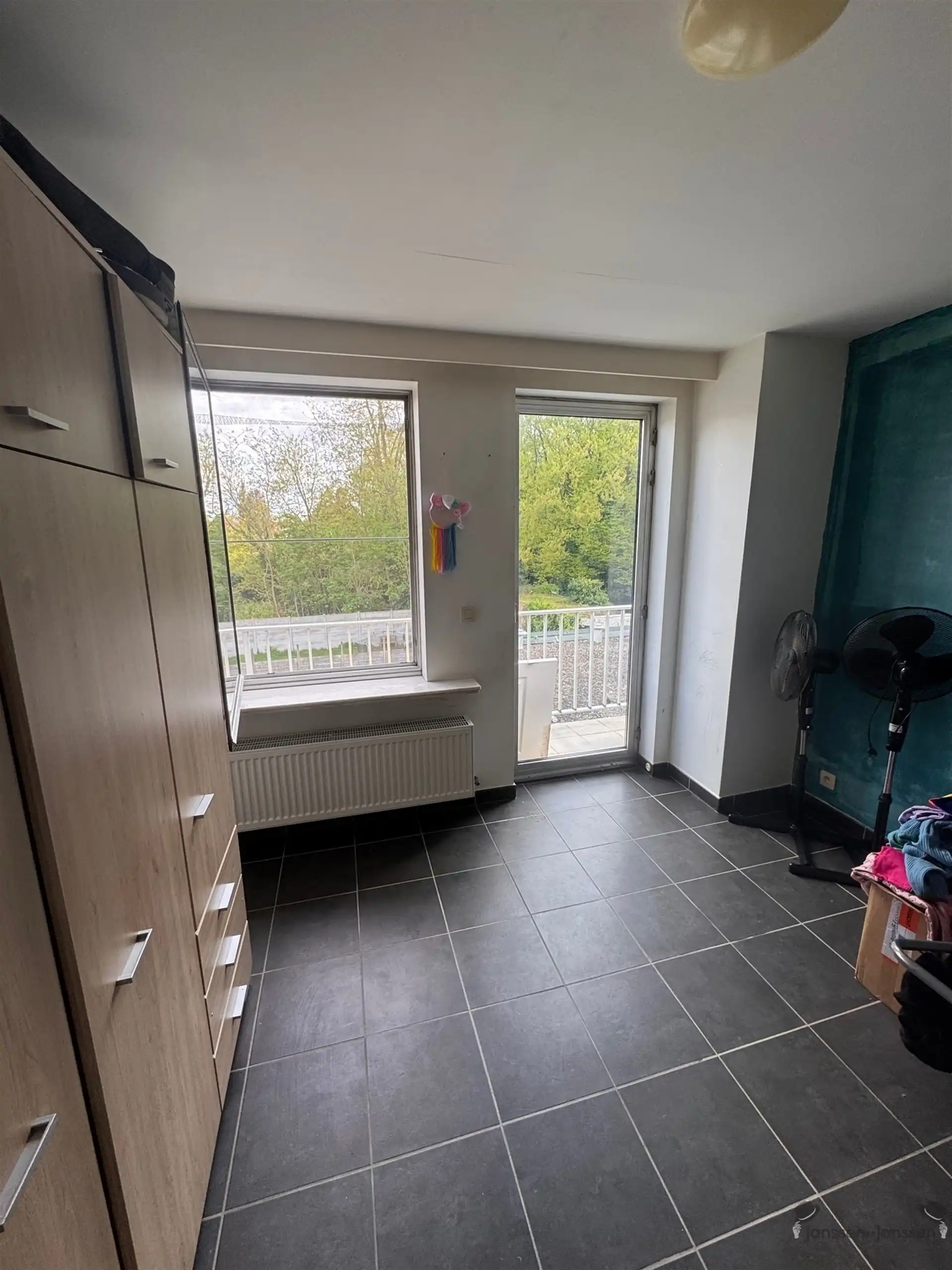 centraal gelegen appartement met 2 slaapkamers foto 10