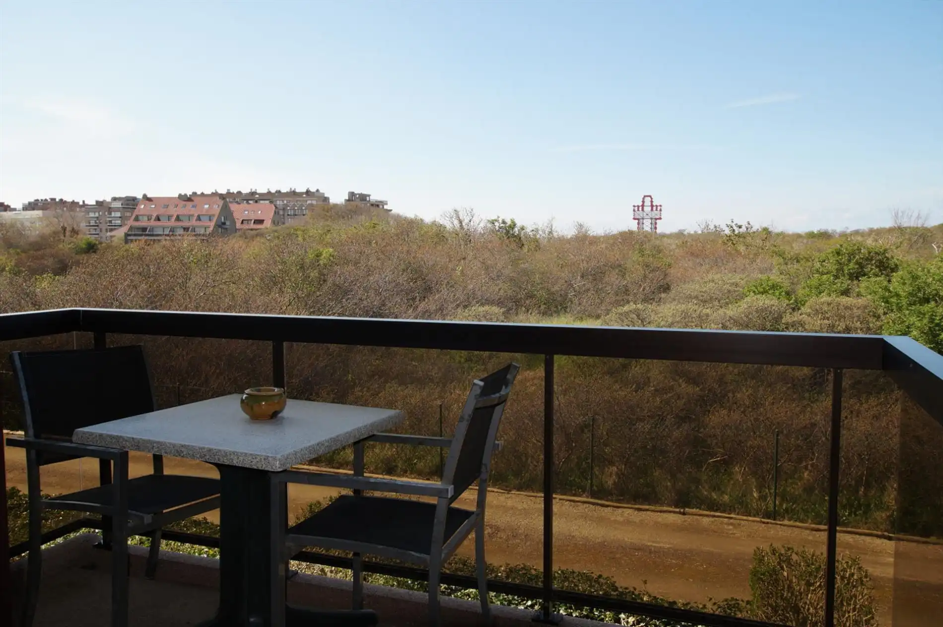 MOOI APPARTEMENT OP WANDELAFSTAND VAN DE ZEEDIJK foto 4