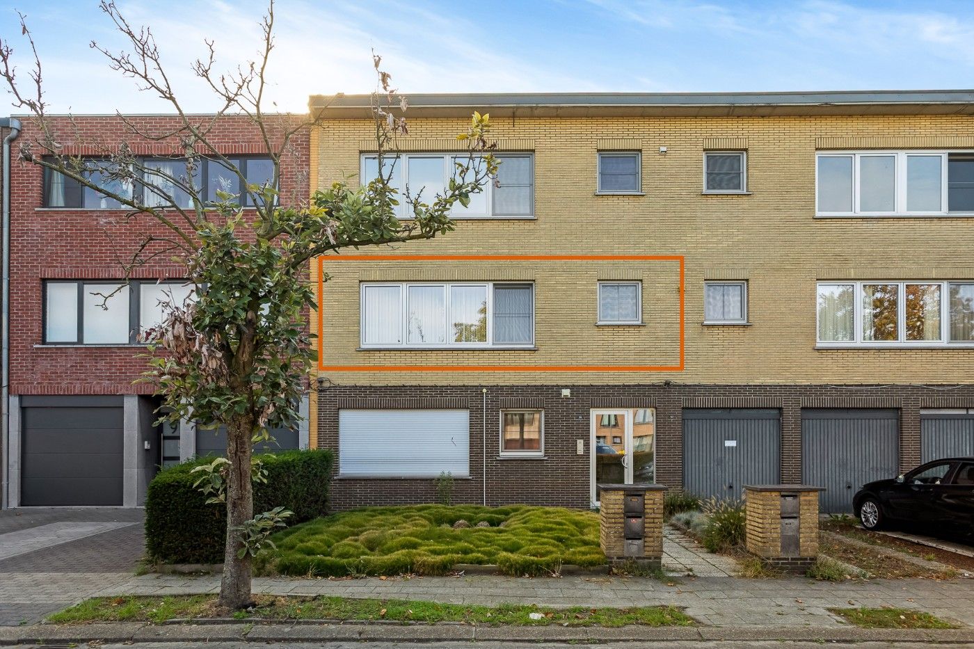 Gerenoveerd app. op 1e verd. met 3 slpk. en garage foto 19