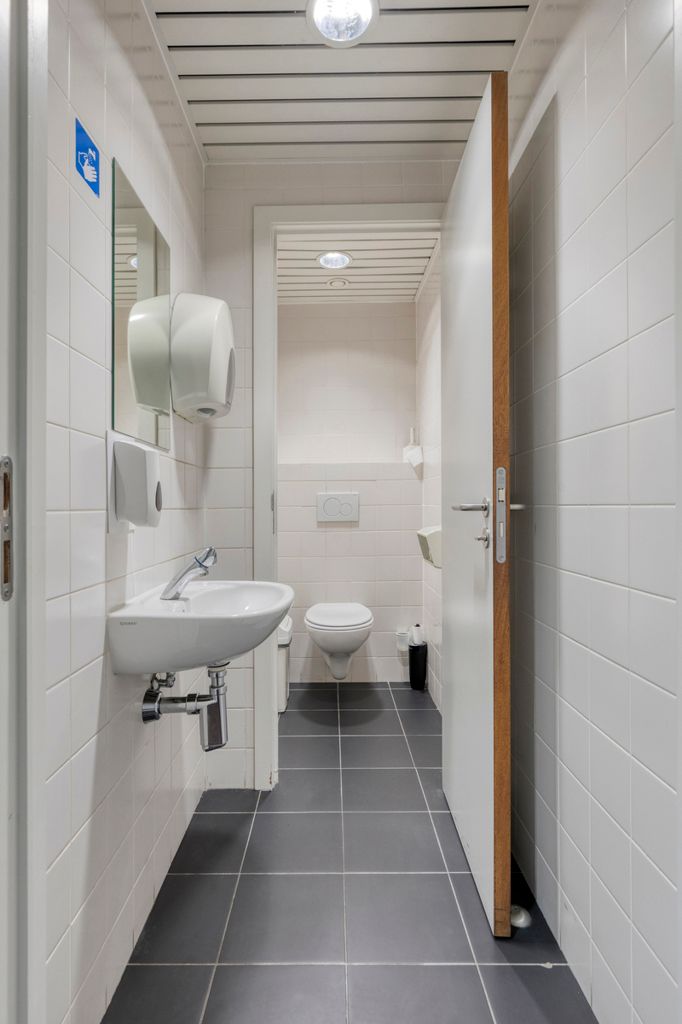 Uitstekend onderhouden gebouw voor gemengd gebruik foto 27