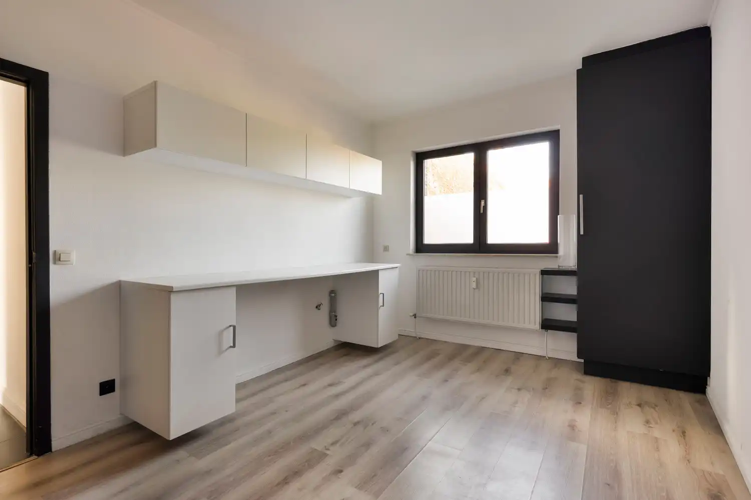 RUIM EN VOLLEDIG GERENOVEERD APPARTEMENT IN HET CENTRUM VAN DIEST! foto 23