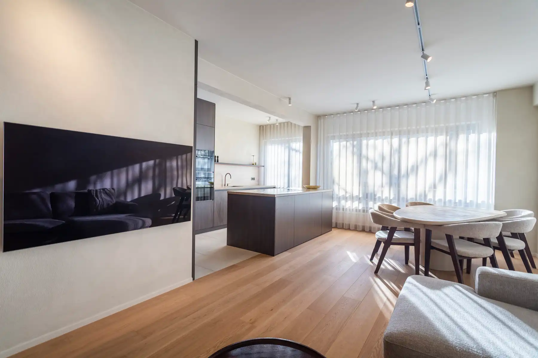 Luxueus 2-slaapkamerappartement op ’t Zuid foto {{pictureIndex}}