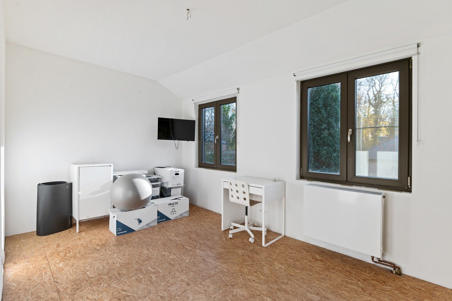 Unieke energiezuinige HOB met 3 SLPKS en grote tuin in een rustige straat in Wijnegem! foto 16