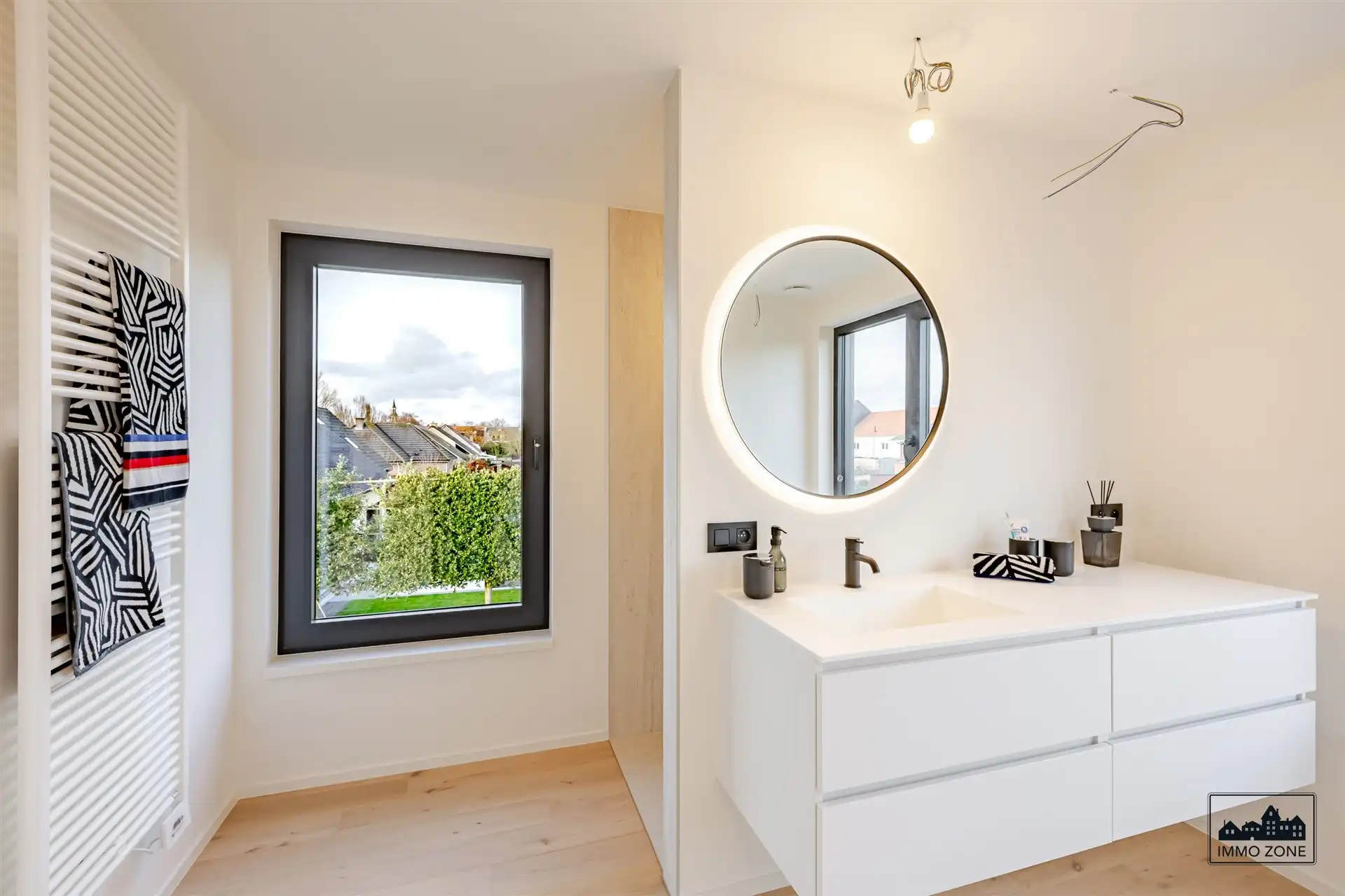 Nieuwbouwwoning met BEN-label en luxueuze afwerking foto 11