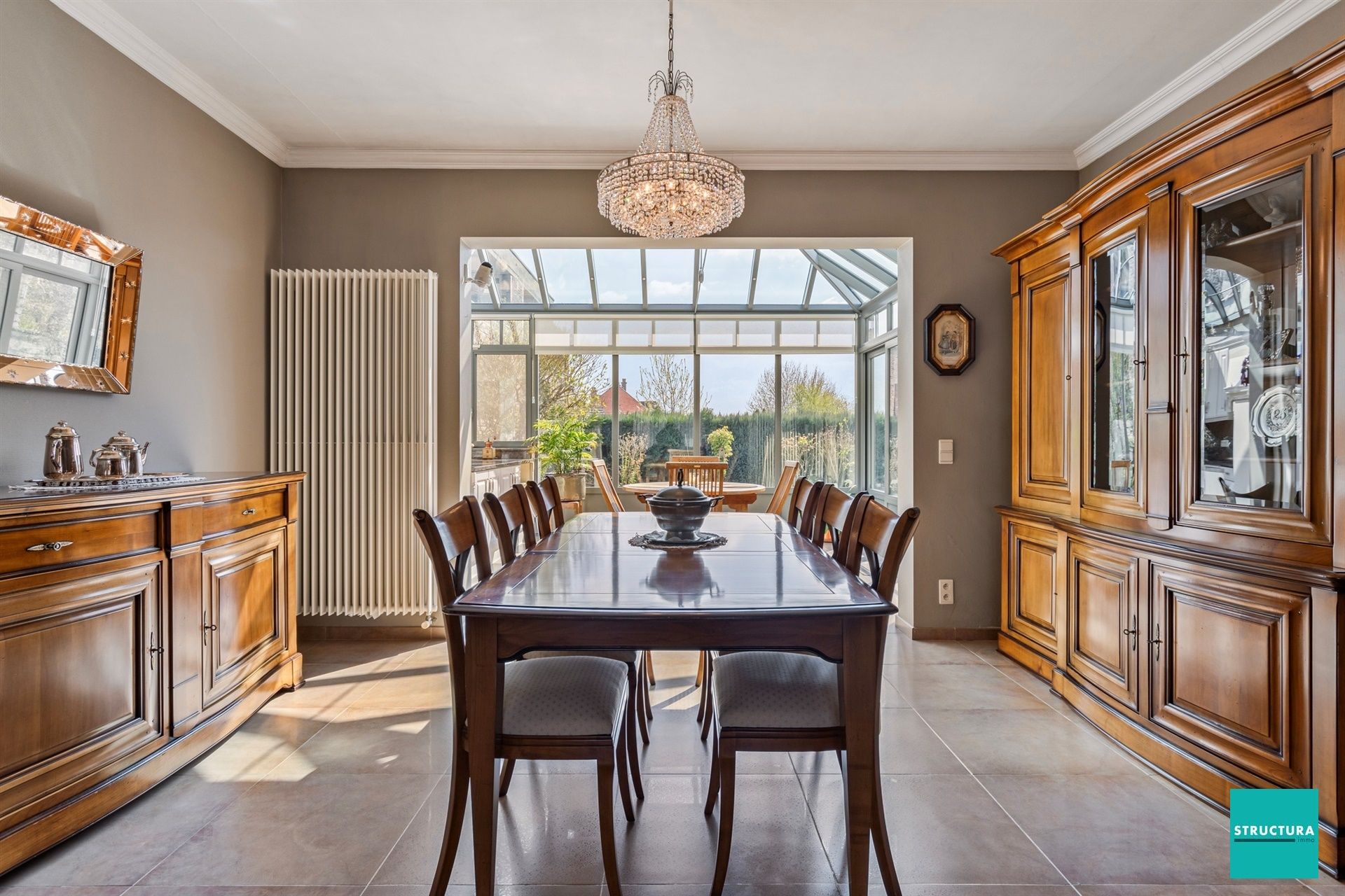Ruime woning met veel mogelijkheden foto 10