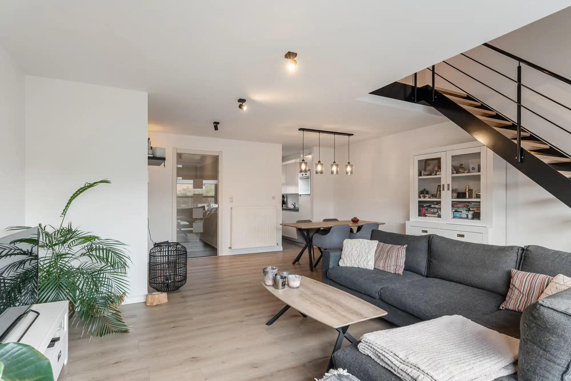 Appartement te koop foto 3