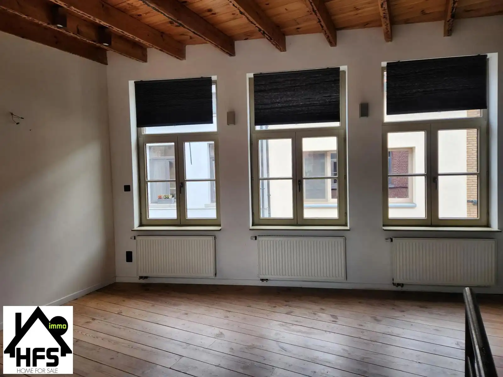 Tof huis in hartje Mechelen met terras foto 5