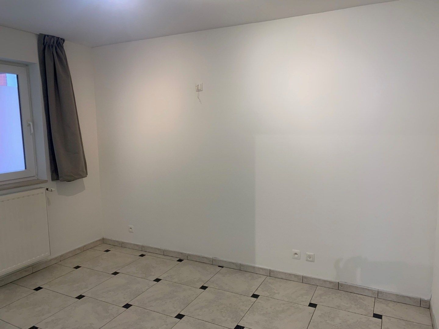 Opgefrist knap appartement op het gelijkvloers, eventueel met garagebox foto 15