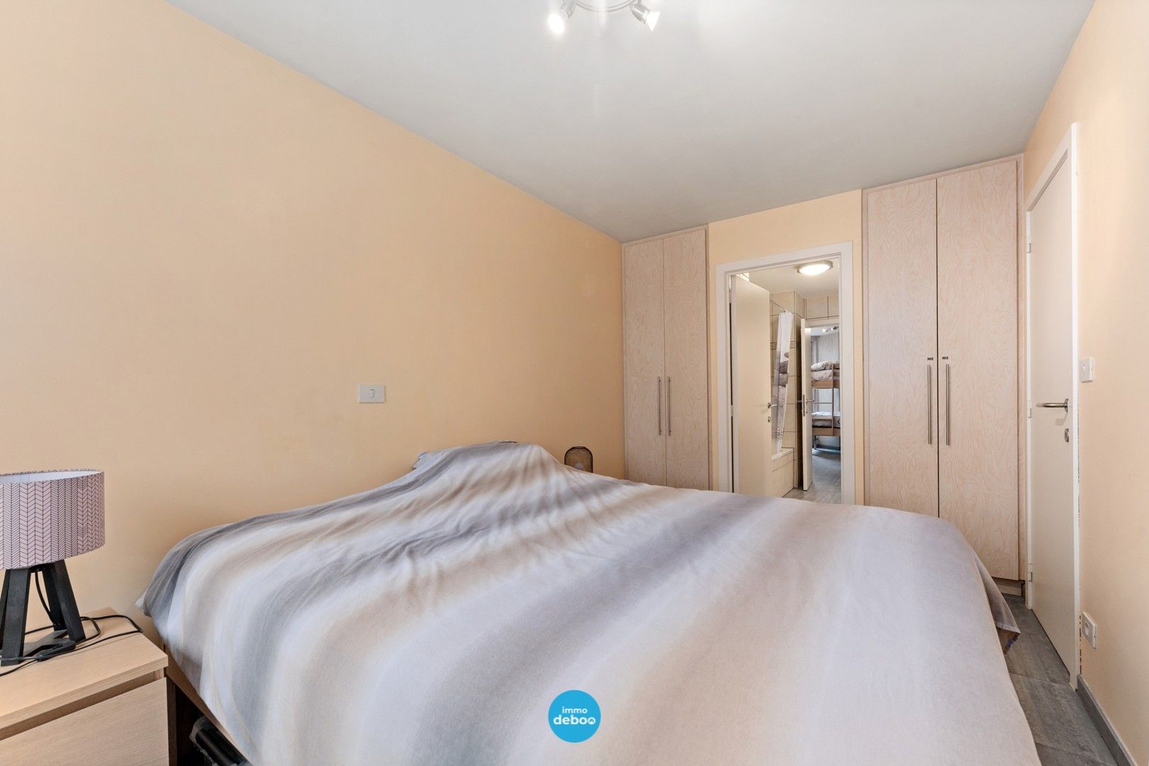 Instapklaar appartement in recente residentie op een centrale ligging foto 15