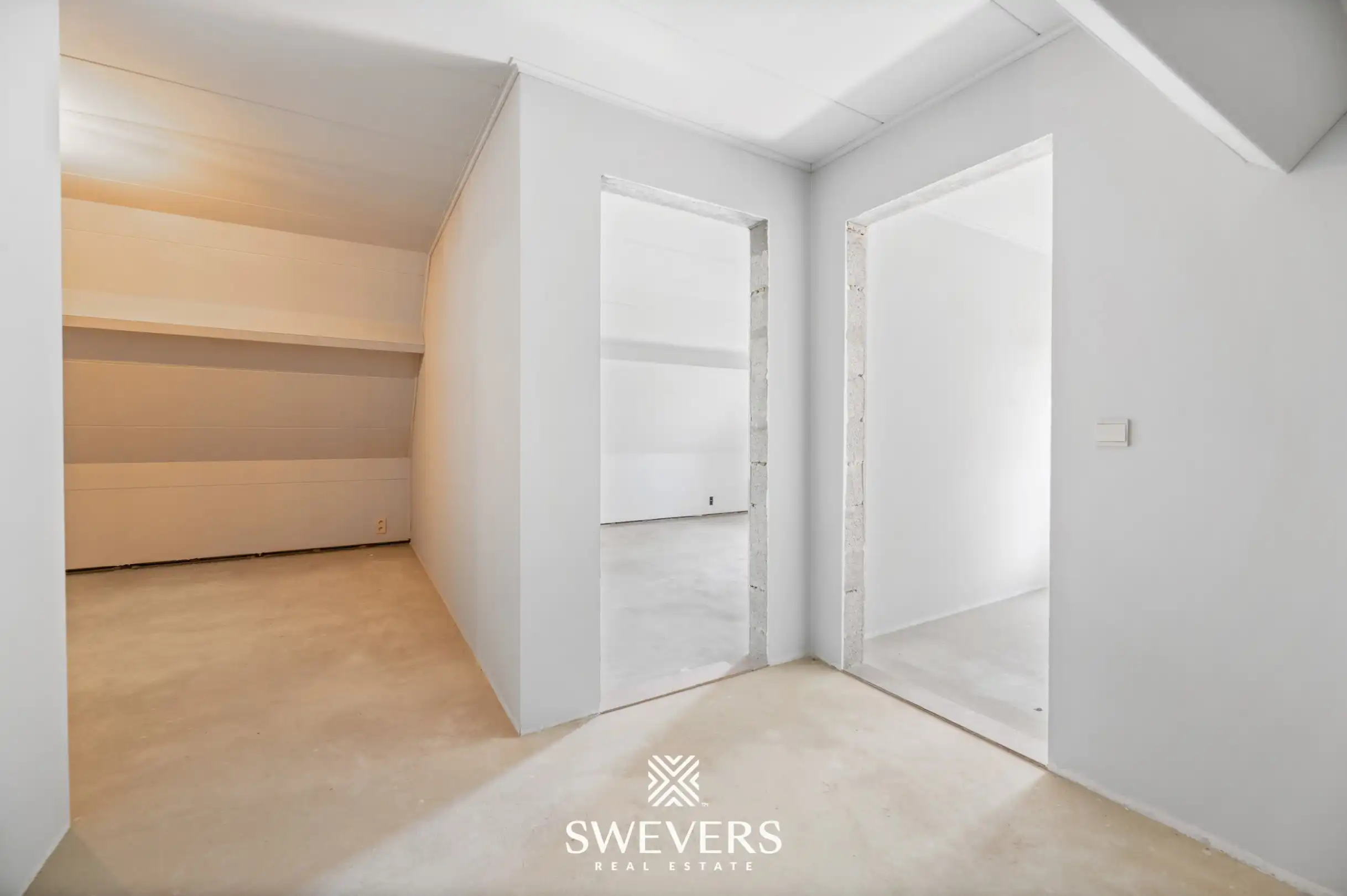 Open bebouwing op 4.010 m² rustig gelegen met flexibele indeling en sterke bouw in Paal foto 17