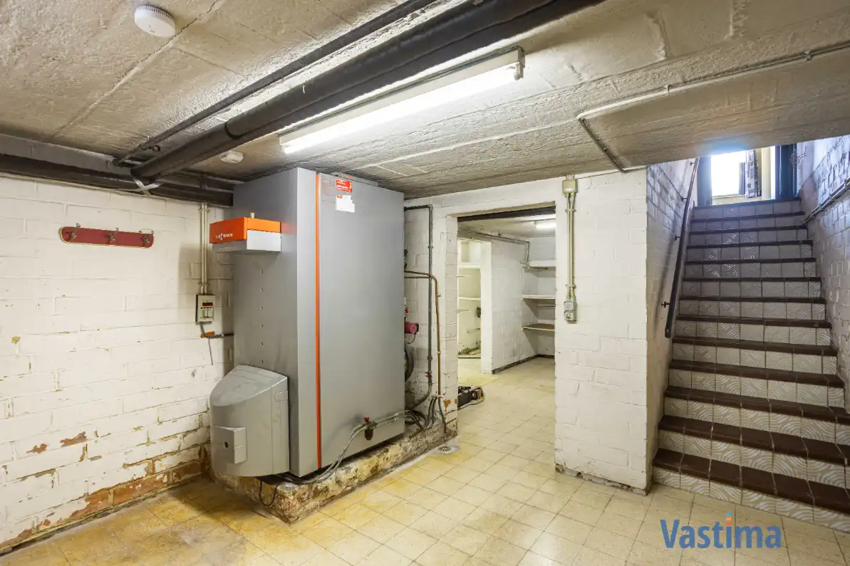 Op te frissen gezinswoning met 4 slaapkamers en zuidwestgerichte tuin foto 22