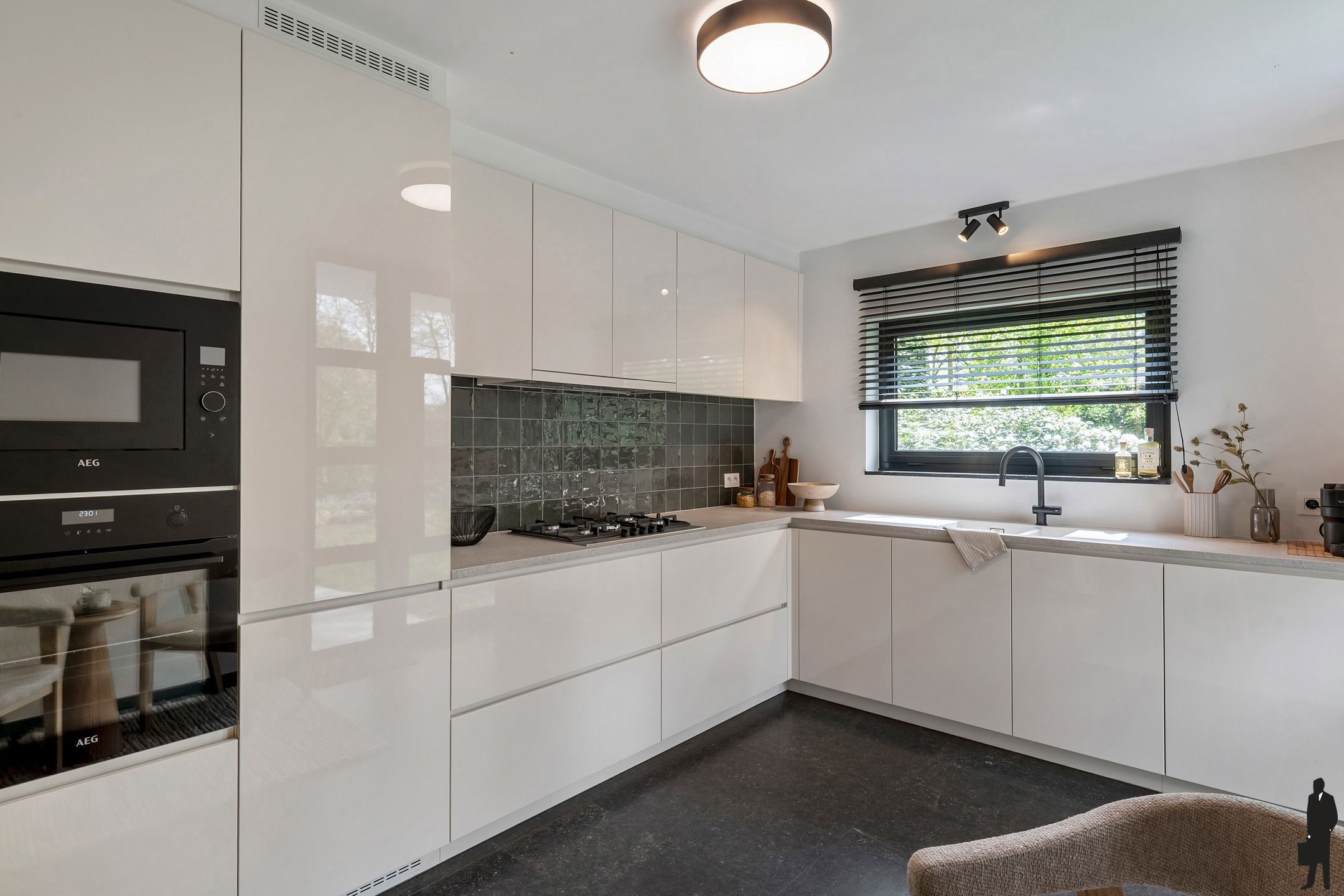 Instapklare architecturale villa op ca. 932m² grond foto 8