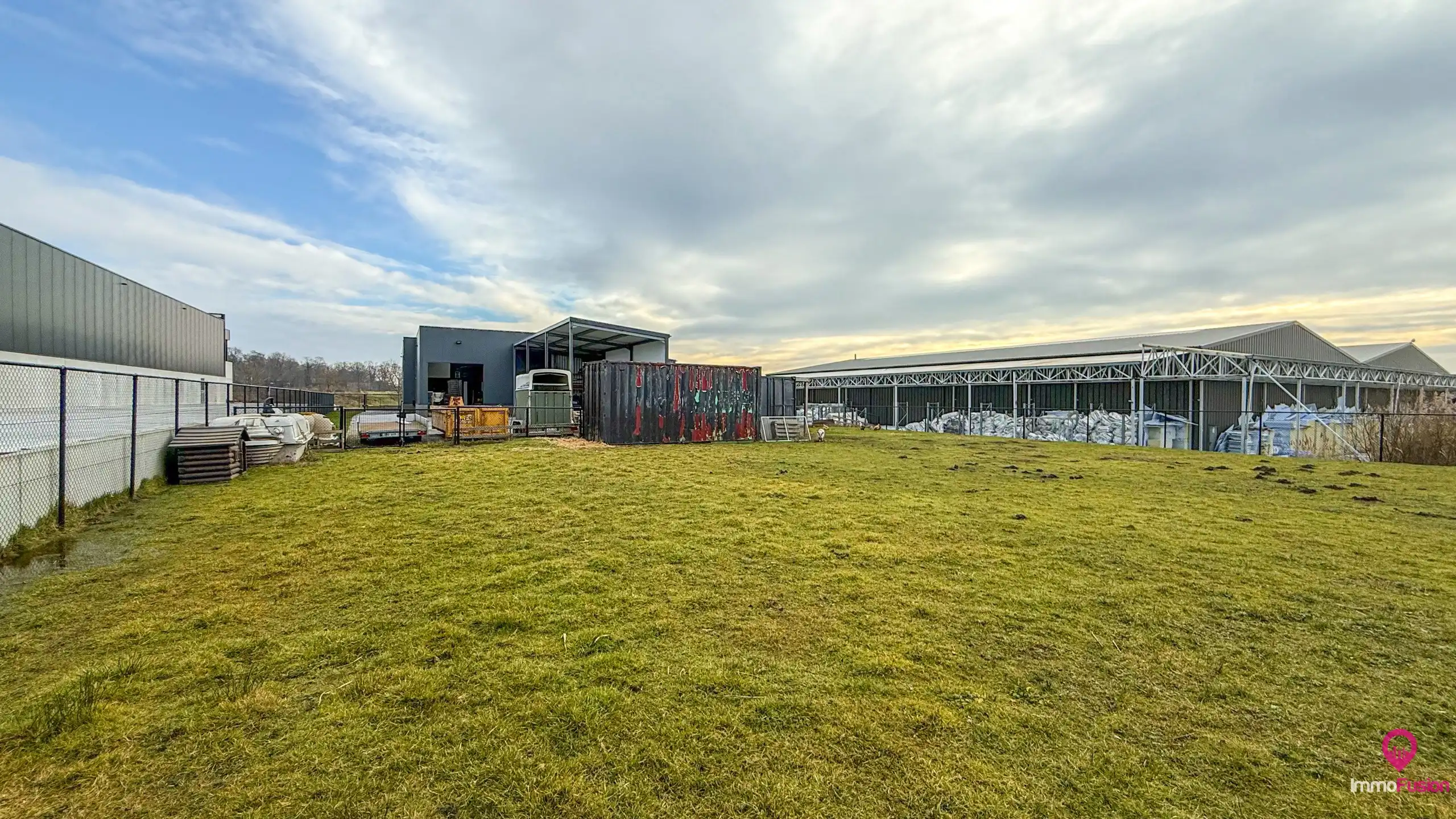 Veelzijdig industrieel pand met ruime woonst en zonnepanelen foto 73