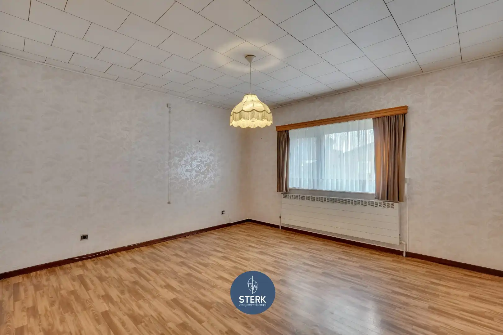 GELIJKVLOERSE WONING MET VEEL POTENTIEEL OP EEN RUSTIGE LOCATIE TE REKEM !  foto 13