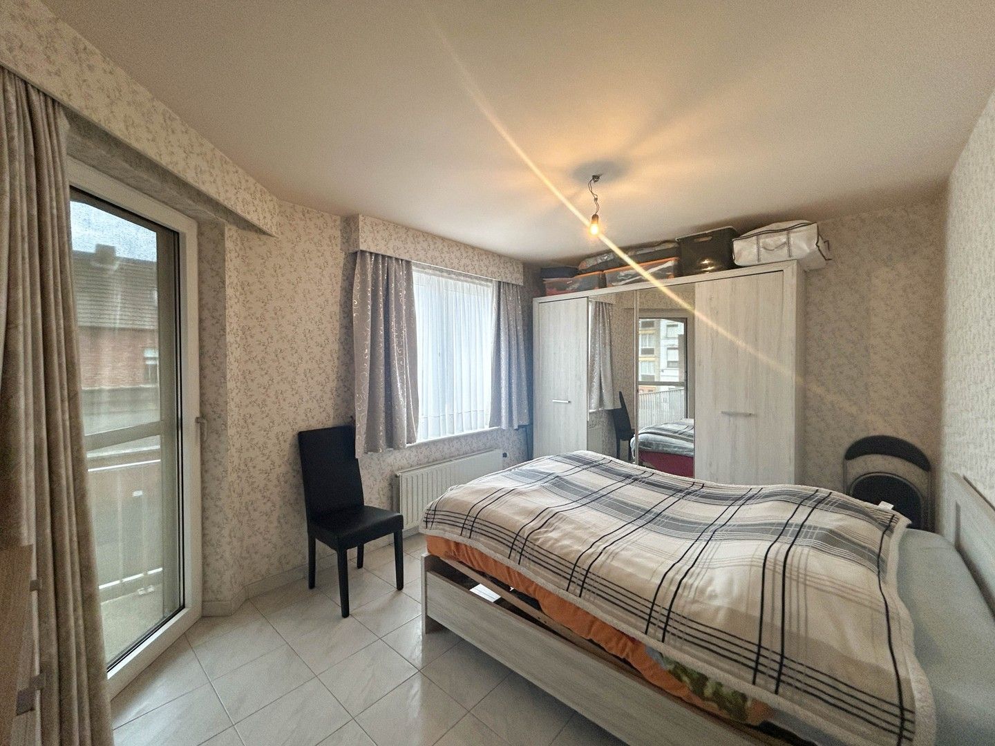Instapklaar appartement in het centrum van Roeselare! foto 8