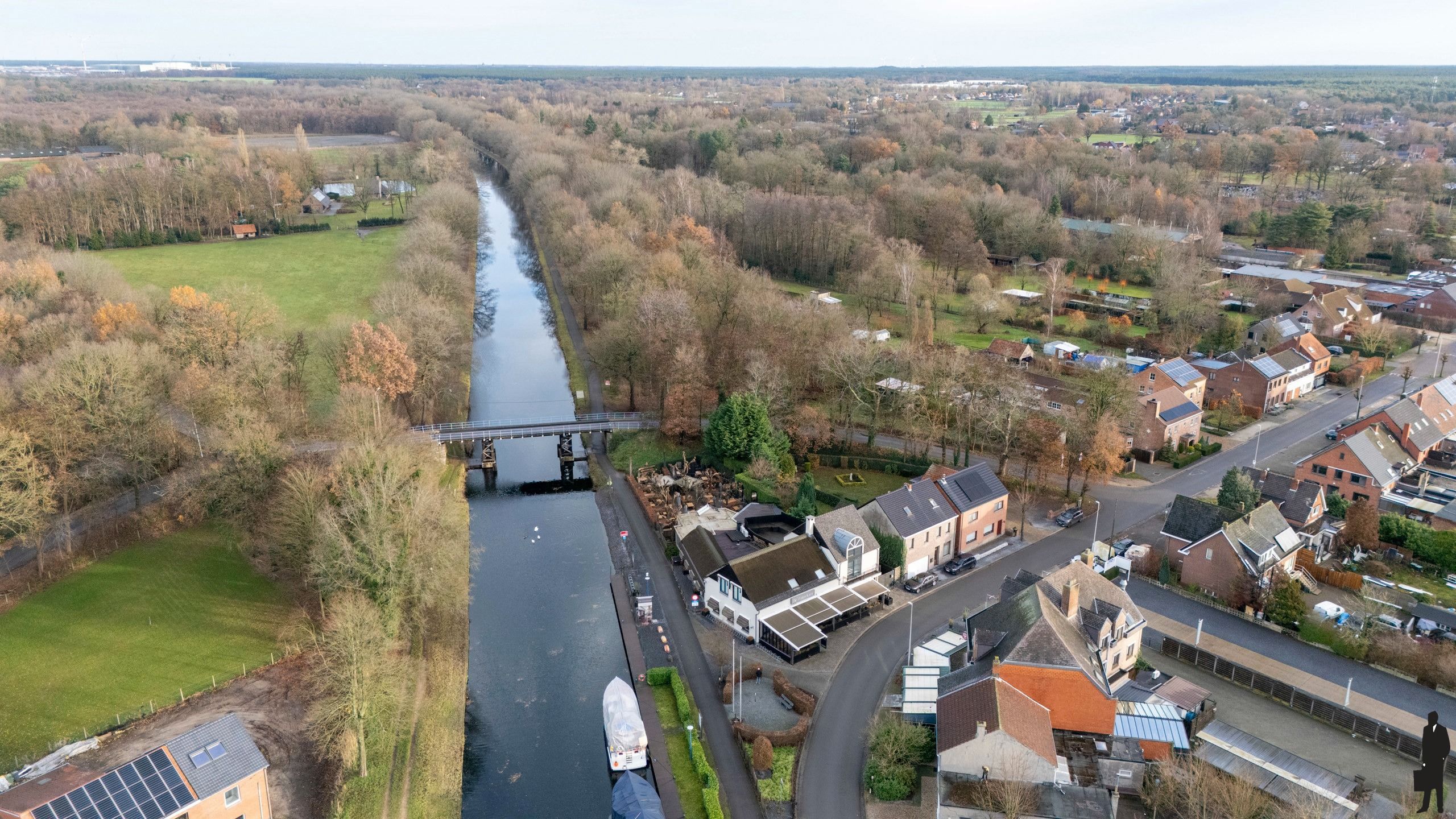 Brasserie met ruime duplexwoning en bouwgrond op toplocatie foto 27