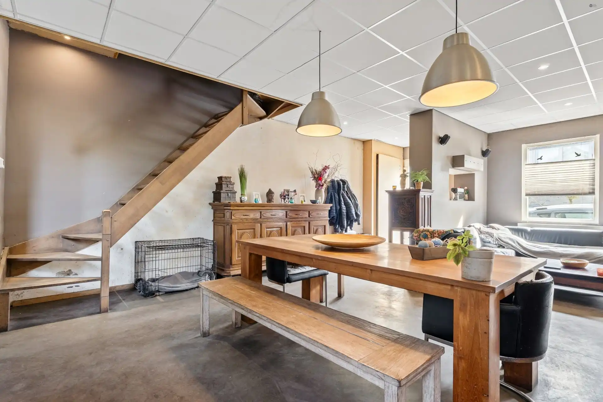 verder af te werken woning met grote garage foto 6