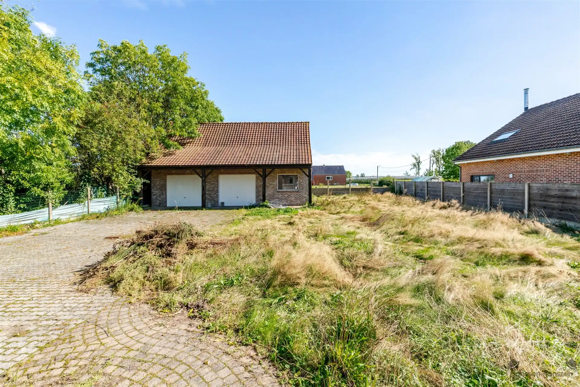 Karaktervolle woning met dubbele garage foto 21