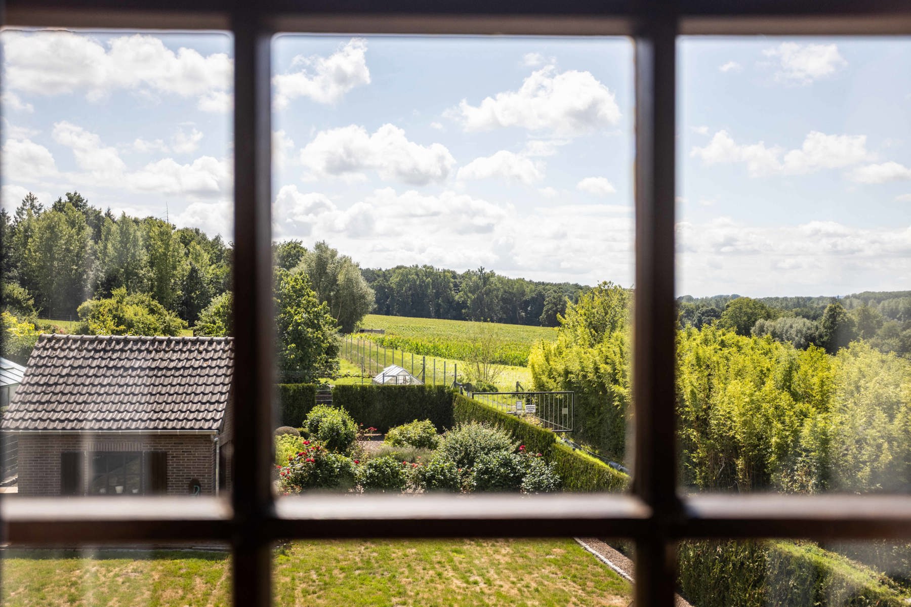 Stijvol landhuis met zuidgerichte tuin op 13 are  foto 23