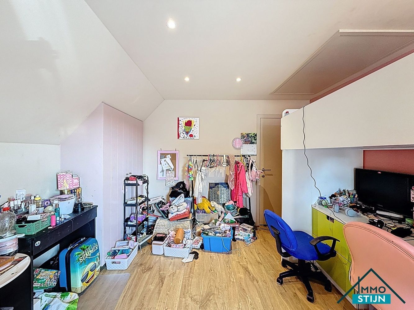 Halfopen bebouwing met 4 slaapkamers en garage foto 14