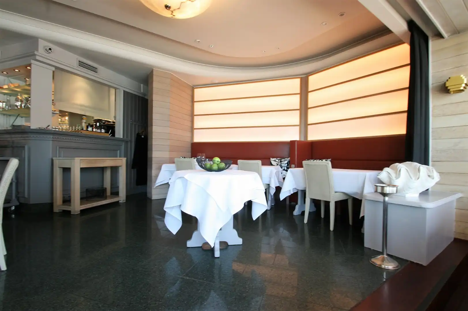 Restaurant aan het Casino van Knokke over te nemen foto 3