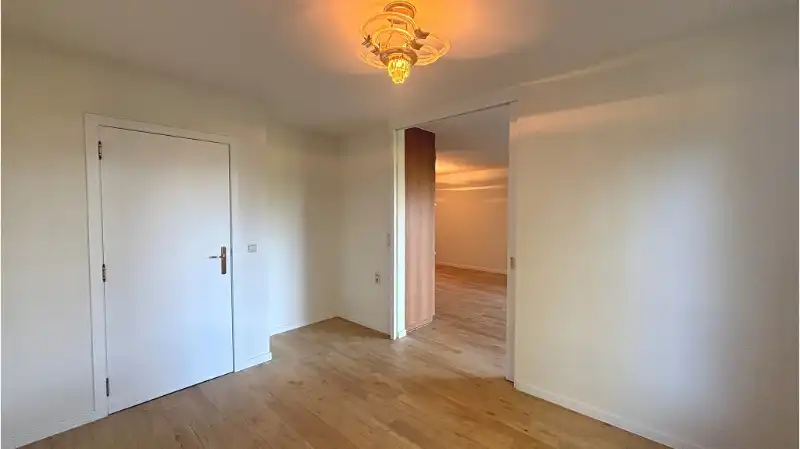 Instapklare Serviceflat te koop in residentie Ter Walle in Brugge foto 8