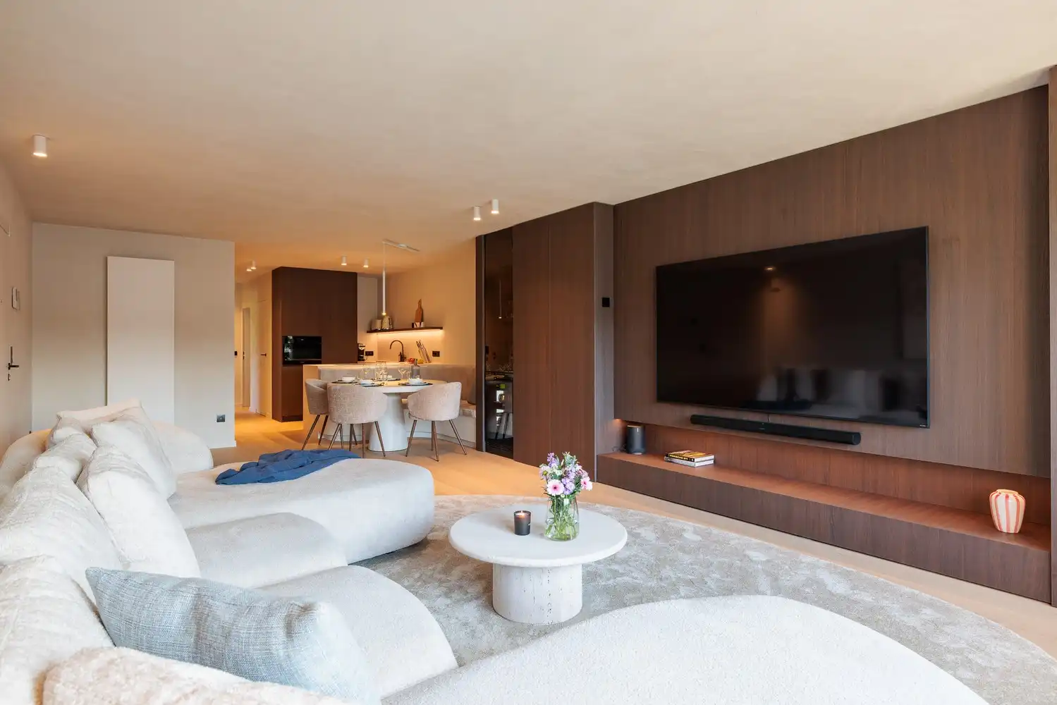 High-end afgewerkt appartement met 2 slaapkamers nabij de Durme foto 9