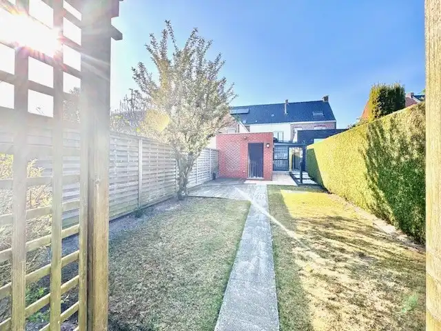 Hoofdfoto van de publicatie: WONING | 4 KAMERS | TUIN | BIJGEBOUW VAN 52 M²
