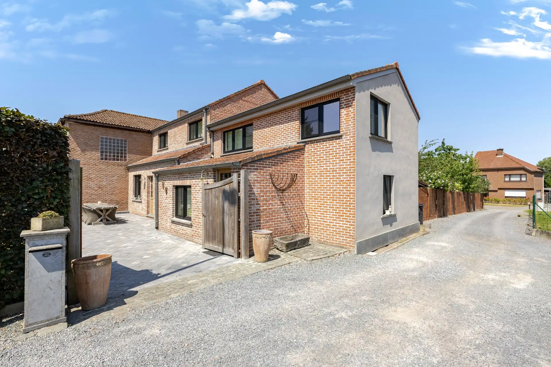 Karaktervolle woning op een rustige ligging met zuidgerichte tuin foto 26