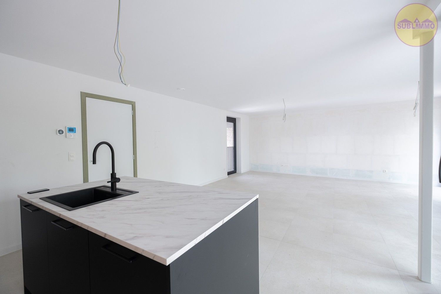 Nieuwbouwappartement op de eerste verdieping (118,50 m²) met 3 slaapkamers en terras. foto 5