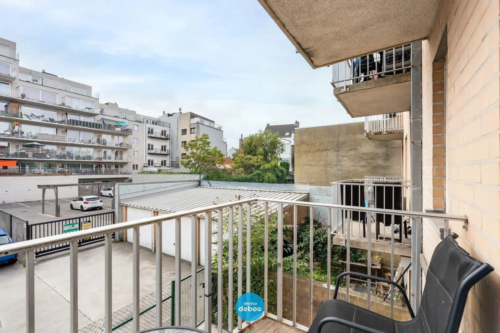 Instapklaar appartement met zonnig terras foto 7