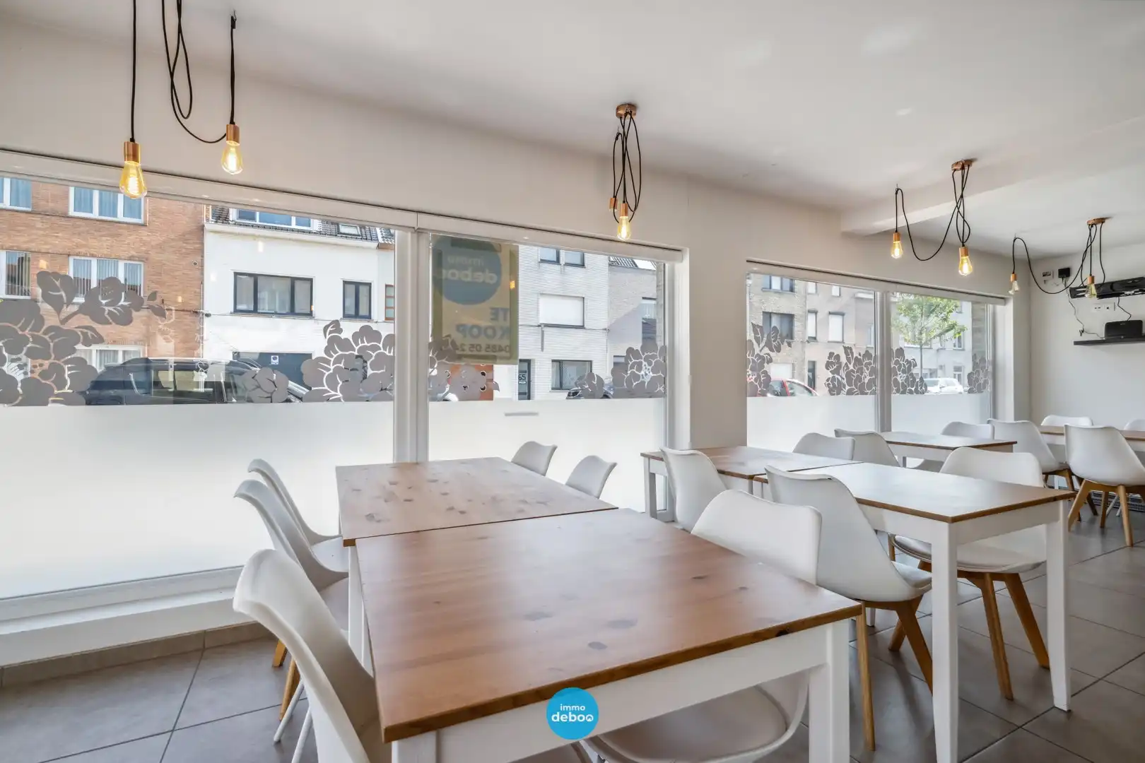 Instapklaar horecapand & garage op opvallende hoekligging foto 3