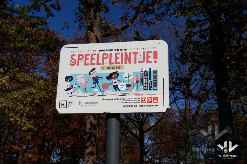 Moderne Gezinswoning aan de rand van de natuur foto 29