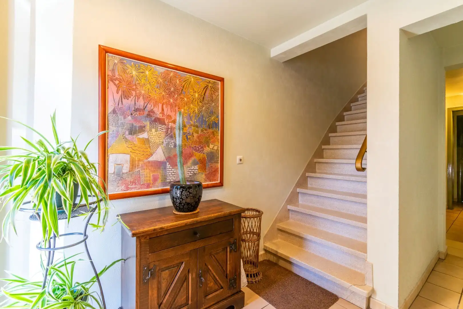 RUIME, INSTAPKLARE DRIEGEVEL BEL-ETAGE WONING ! foto 4