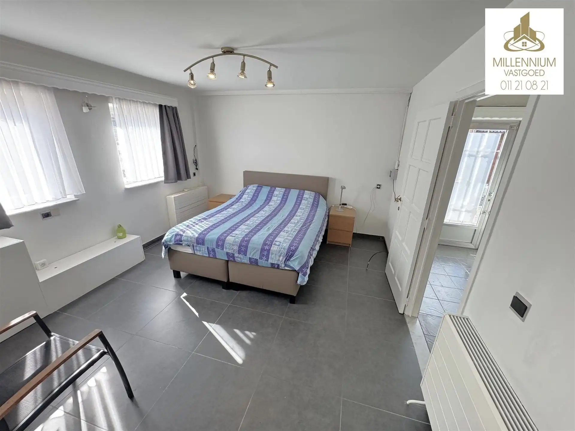 Ruime 4-Slaapkamerwoning en 2 Badkamers in Diepenbeek foto 7