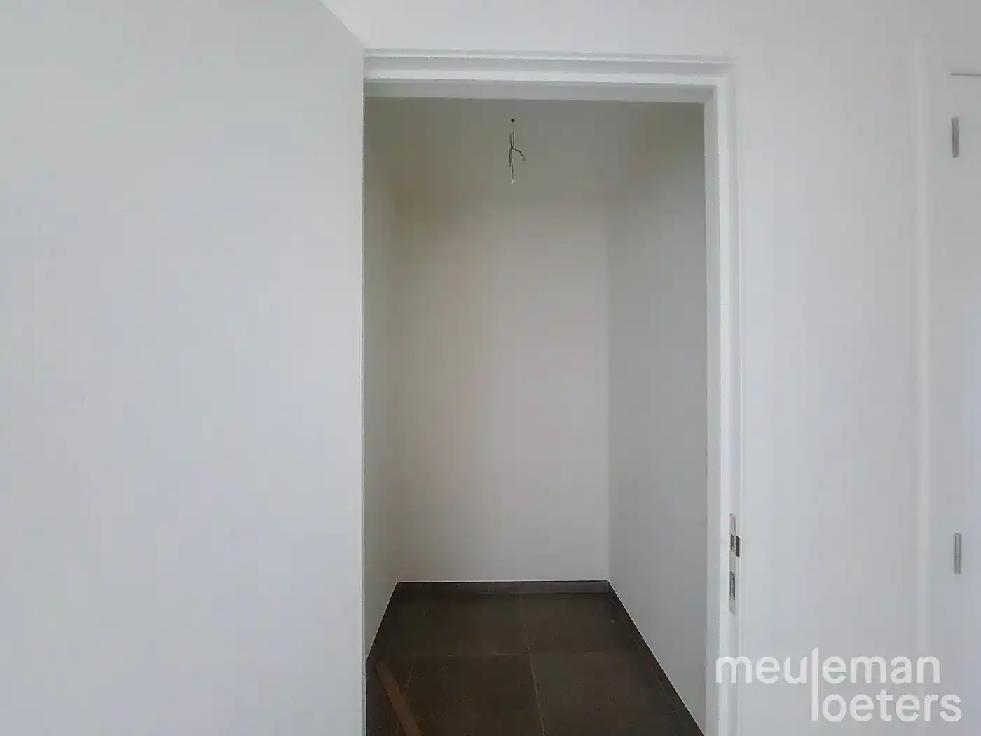 Nieuwbouwwoning met 4 slaapkamers foto 12