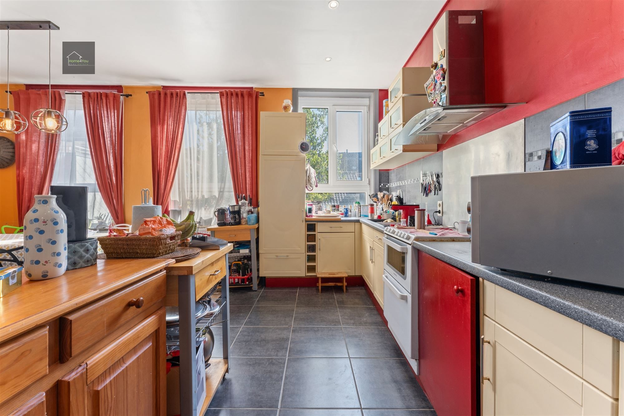 Ruimte en comfort - uniek appartement in hartje Oostende! foto 3