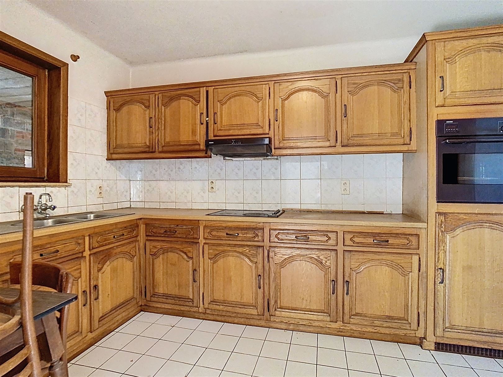 Te renoveren woning met garages, atelier, 12a 57ca foto 14