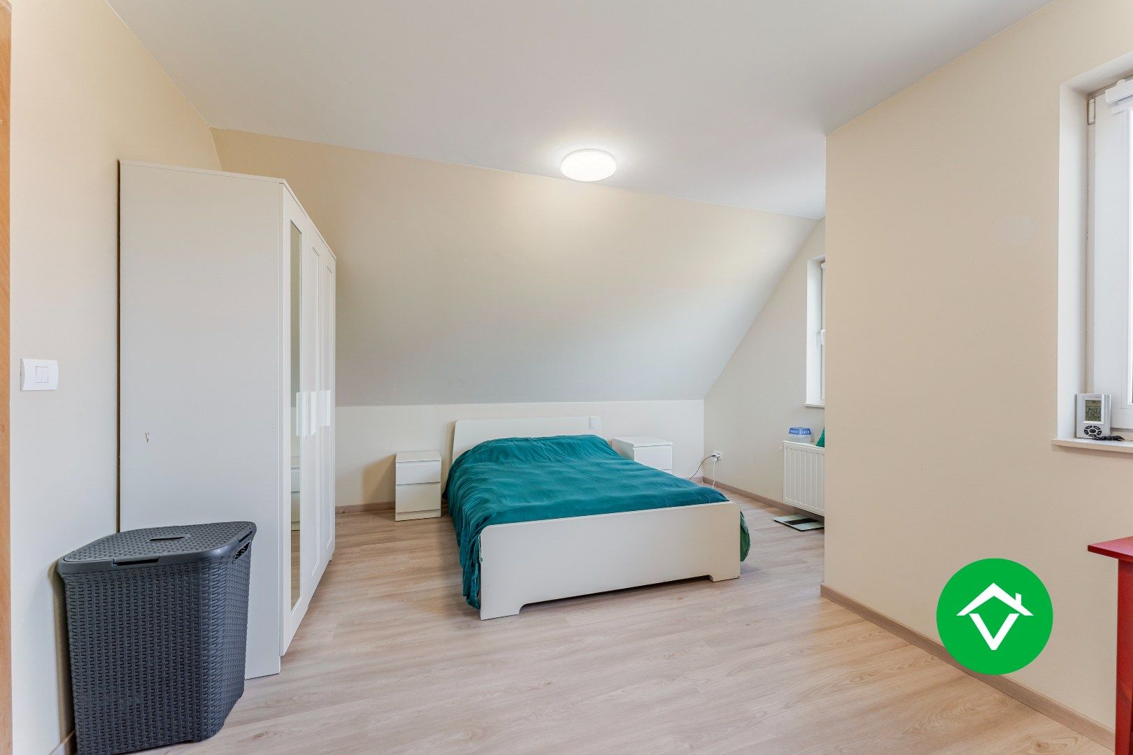 Hedendaagse gezinswoning met 5 slaapkamers en carport in Koekelare (De Mokker) foto 16