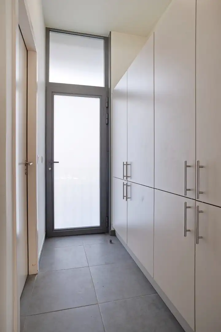 Studio met ruim terras, ondergrondse autostaanplaats en private kelderberging in Leuven! - EPC 60 kWh/m² - bewoonbare opp. 47 m² foto 8