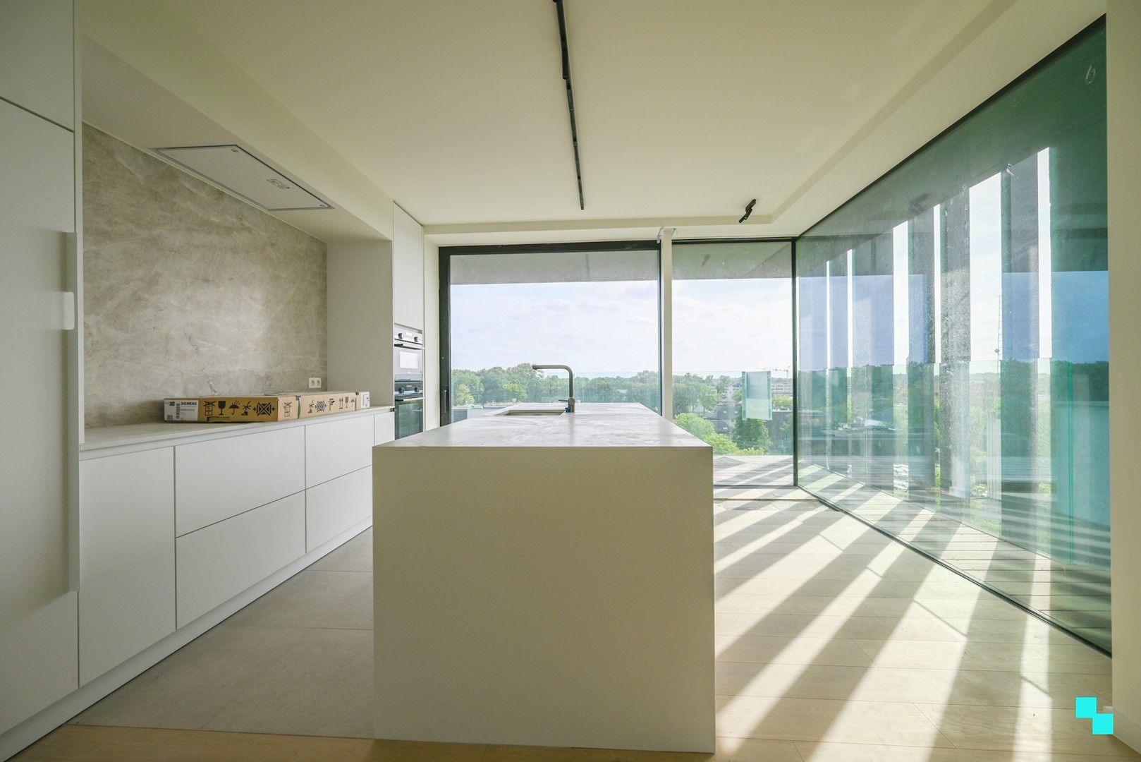 Stijlvol appartement met dubbel terras aan kasteel Blauwhuis foto 3