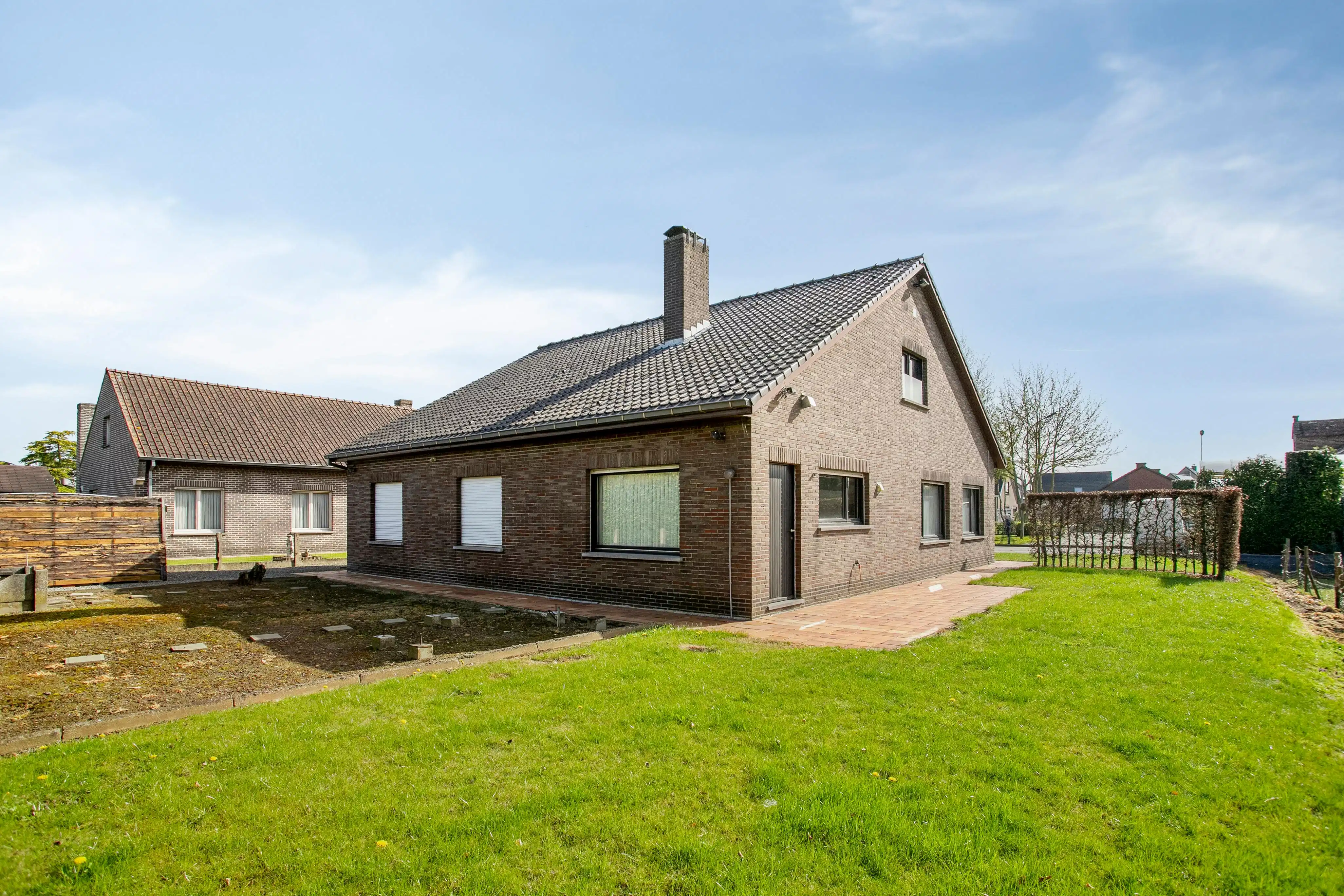 Te renoveren woning te koop in Lotenhulle (Rozenlaan)  foto 15