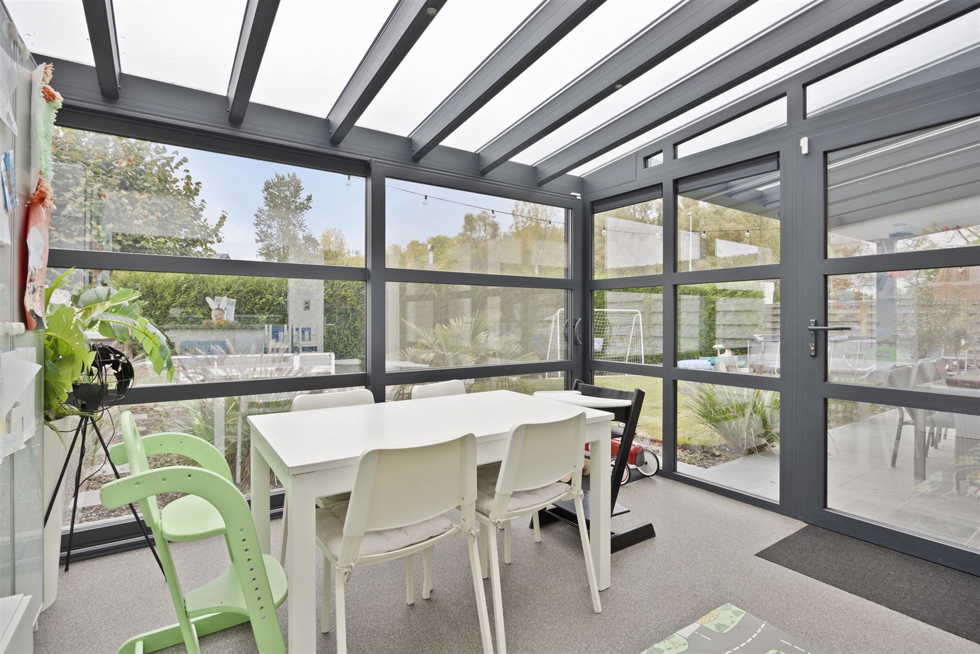 Ruime energiezuinige gezinswoning met 4 slaapkamers foto 19