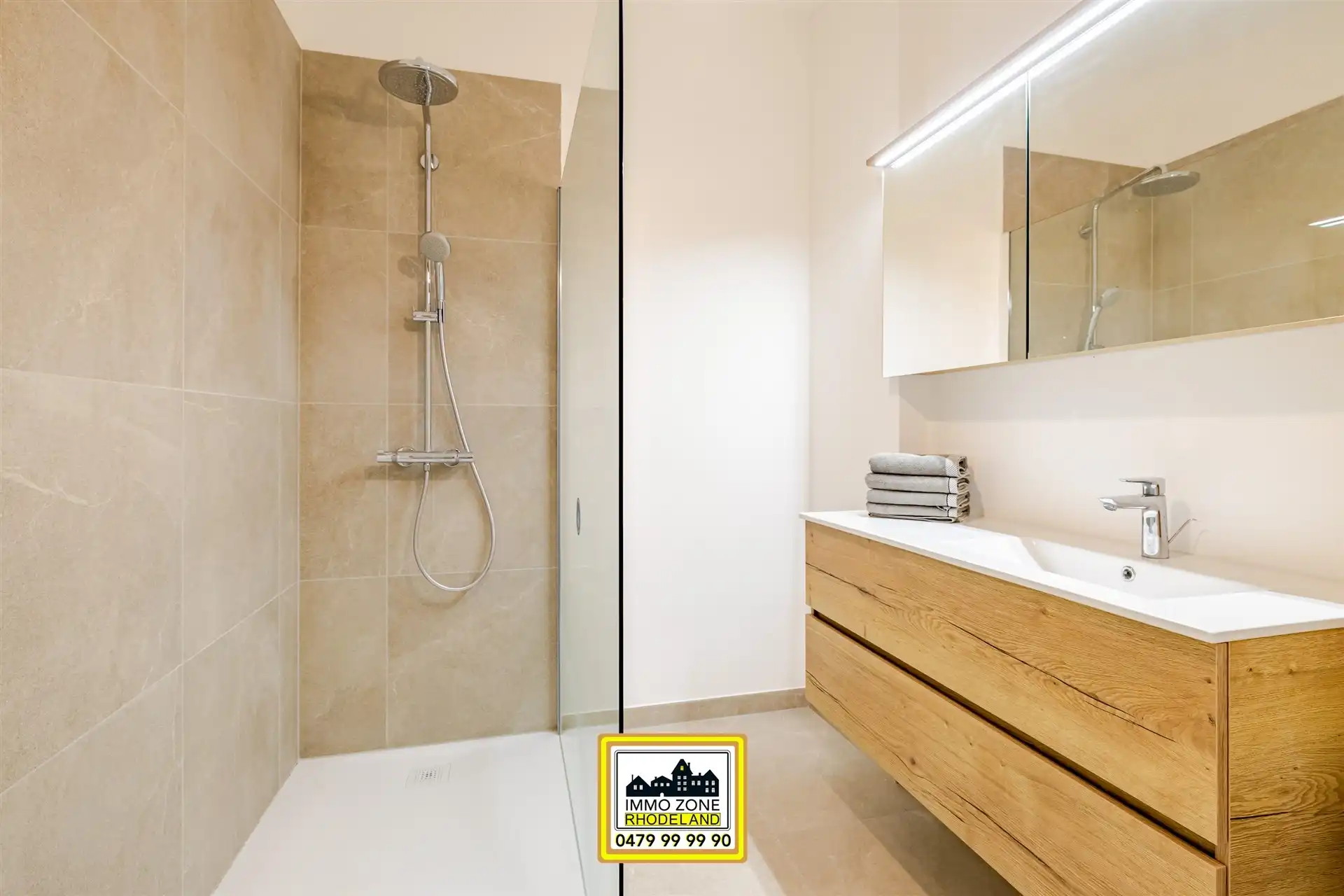 Prachtig gerenoveerd appartement in historisch pand.  foto 16