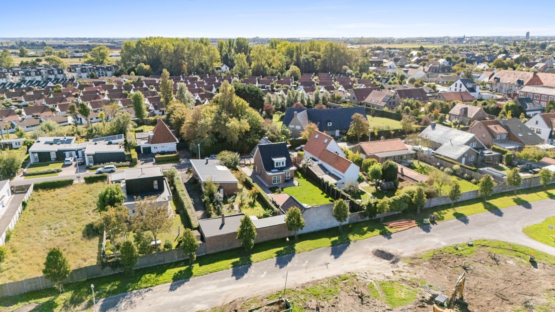 Volledig vernieuwde instapklare villa – energiezuinig & stijlvol wonen foto {{pictureIndex}}